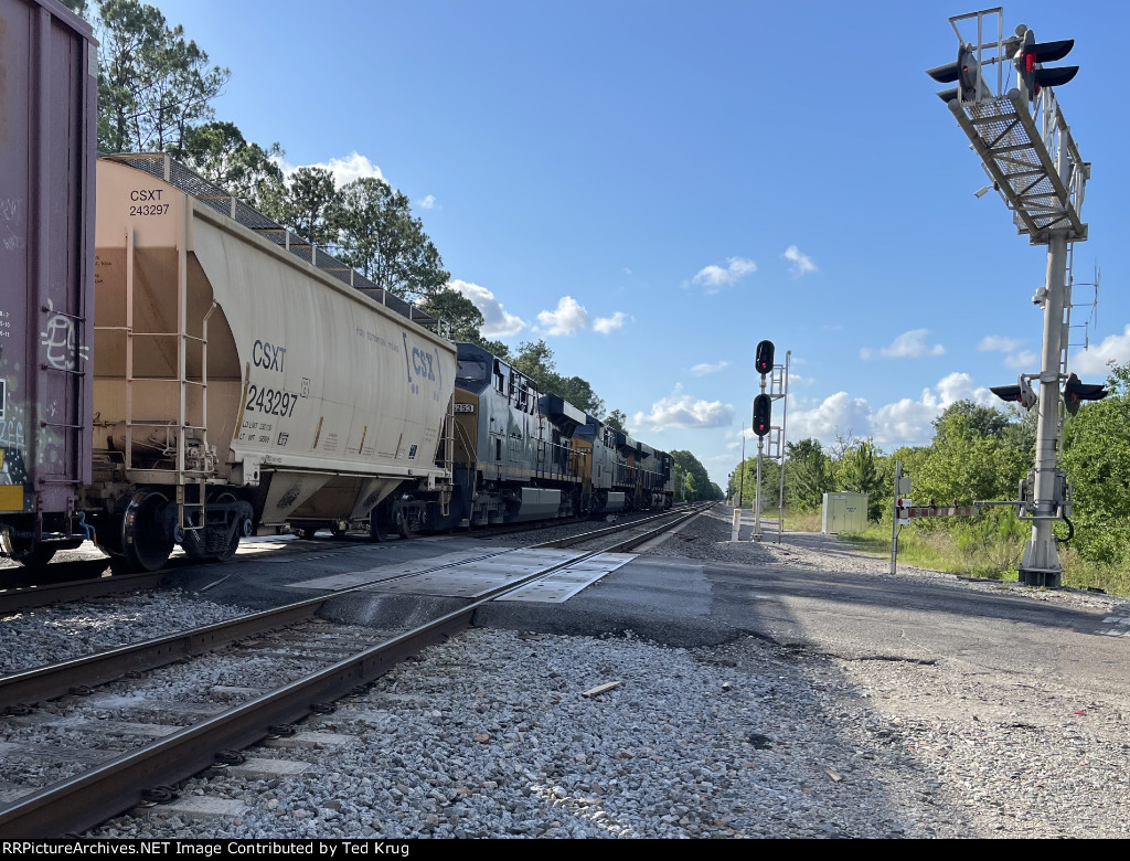 CSX 3138, 774 & 5253